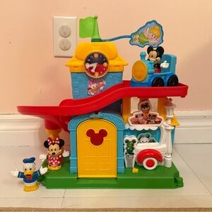 Little People Mickey Mouse Magical Day at Disney Playset